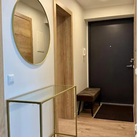 Cozy 2-bedroom Seaside 派尔努