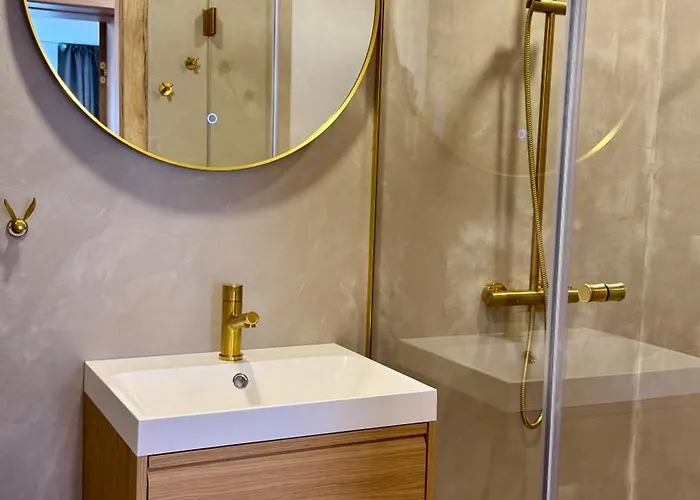 Cozy 2-bedroom Seaside Appartement